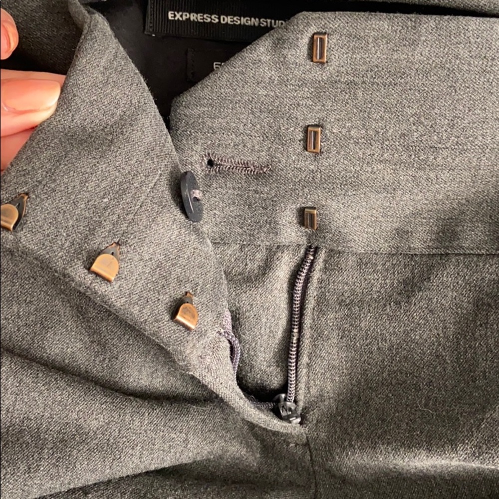 Express pants - Picture 3 of 4